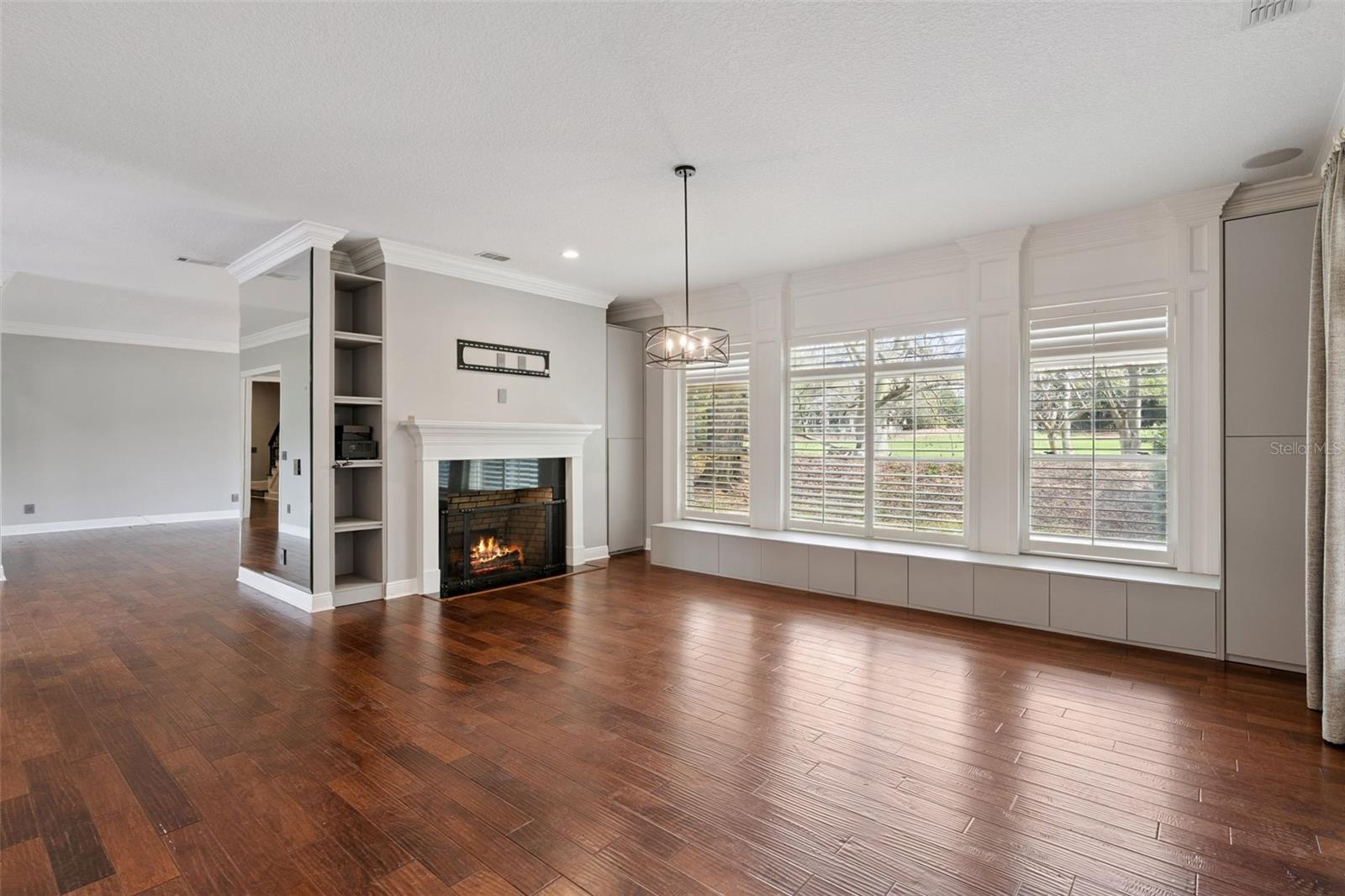 Image 9 of 78 For 5001 Latrobe Drive