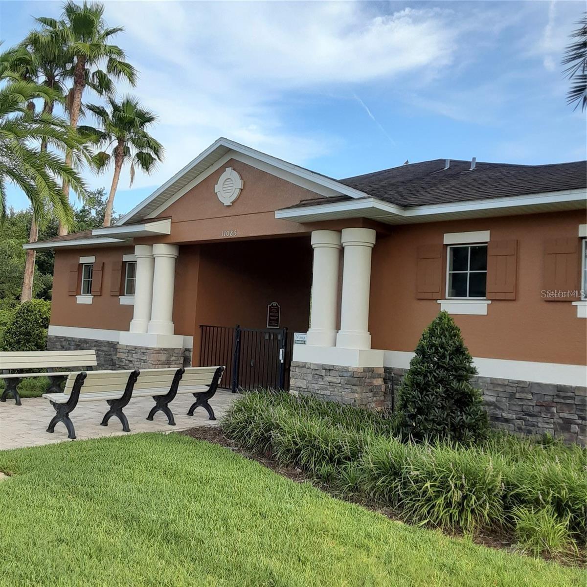 Image 17 of 19 For 9134 Savannah Grove Lane