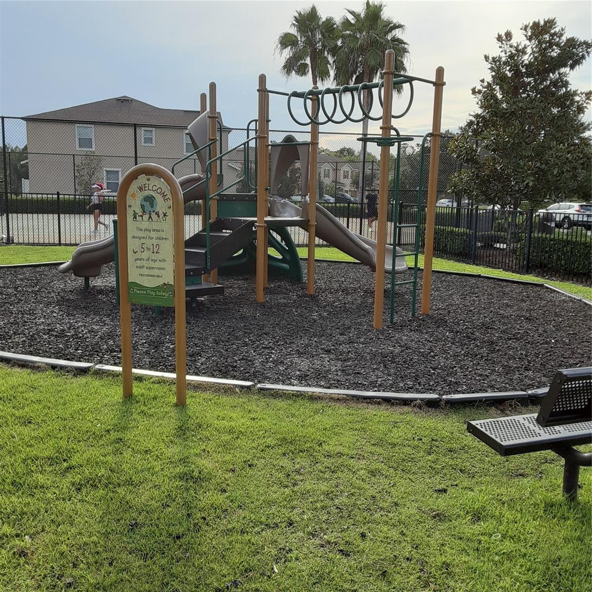 Image 18 of 19 For 9134 Savannah Grove Lane