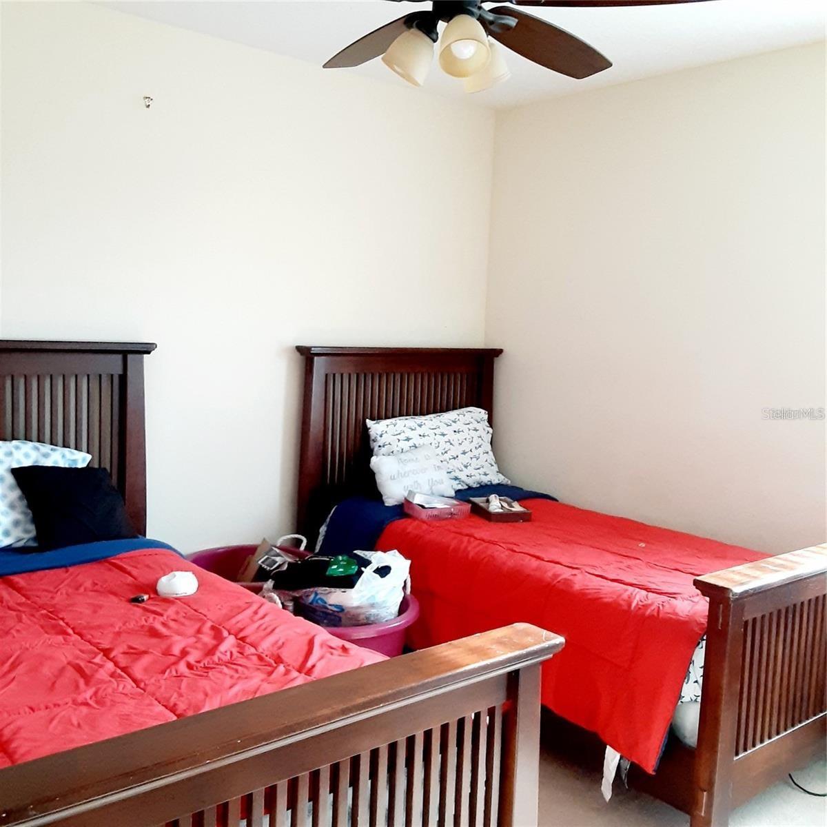 Image 9 of 19 For 9134 Savannah Grove Lane