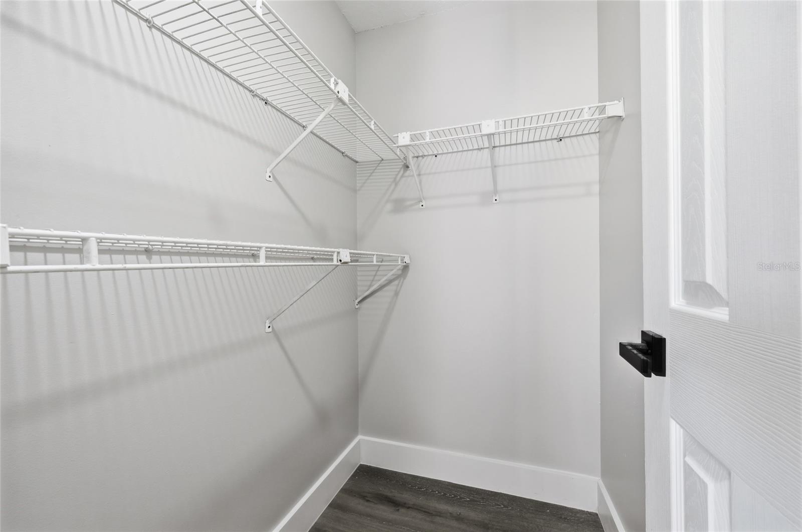 Image 19 of 32 For 645 Rosemere Circle