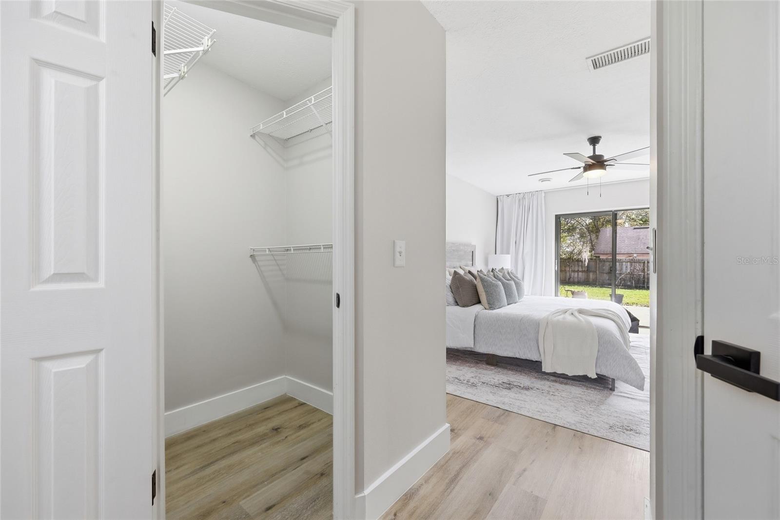 Image 20 of 32 For 645 Rosemere Circle