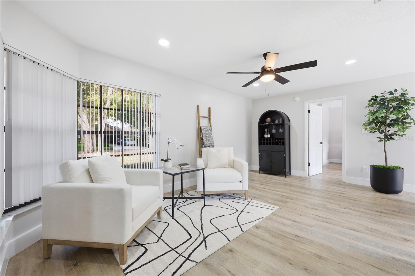 Image 3 of 32 For 645 Rosemere Circle