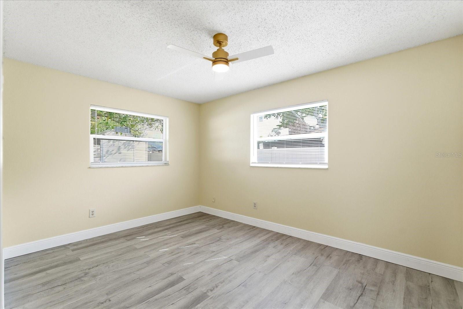 Image 18 of 32 For 7211 Blair Drive