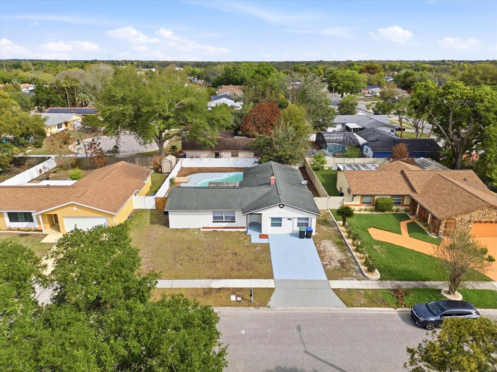 Image 29 of 32 For 7211 Blair Drive