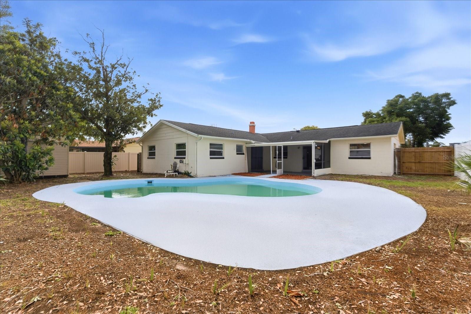 Image 31 of 32 For 7211 Blair Drive