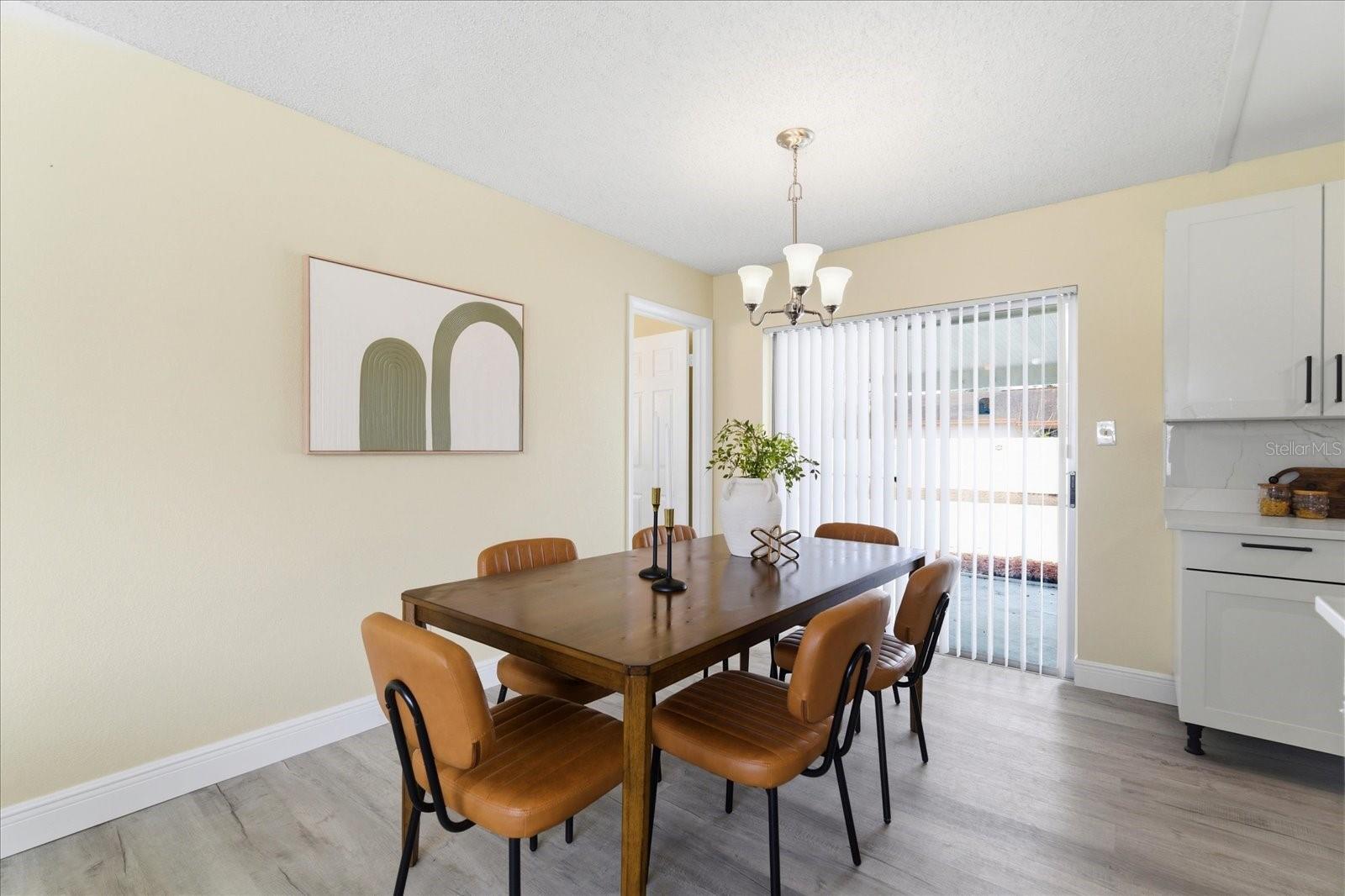 Image 7 of 32 For 7211 Blair Drive