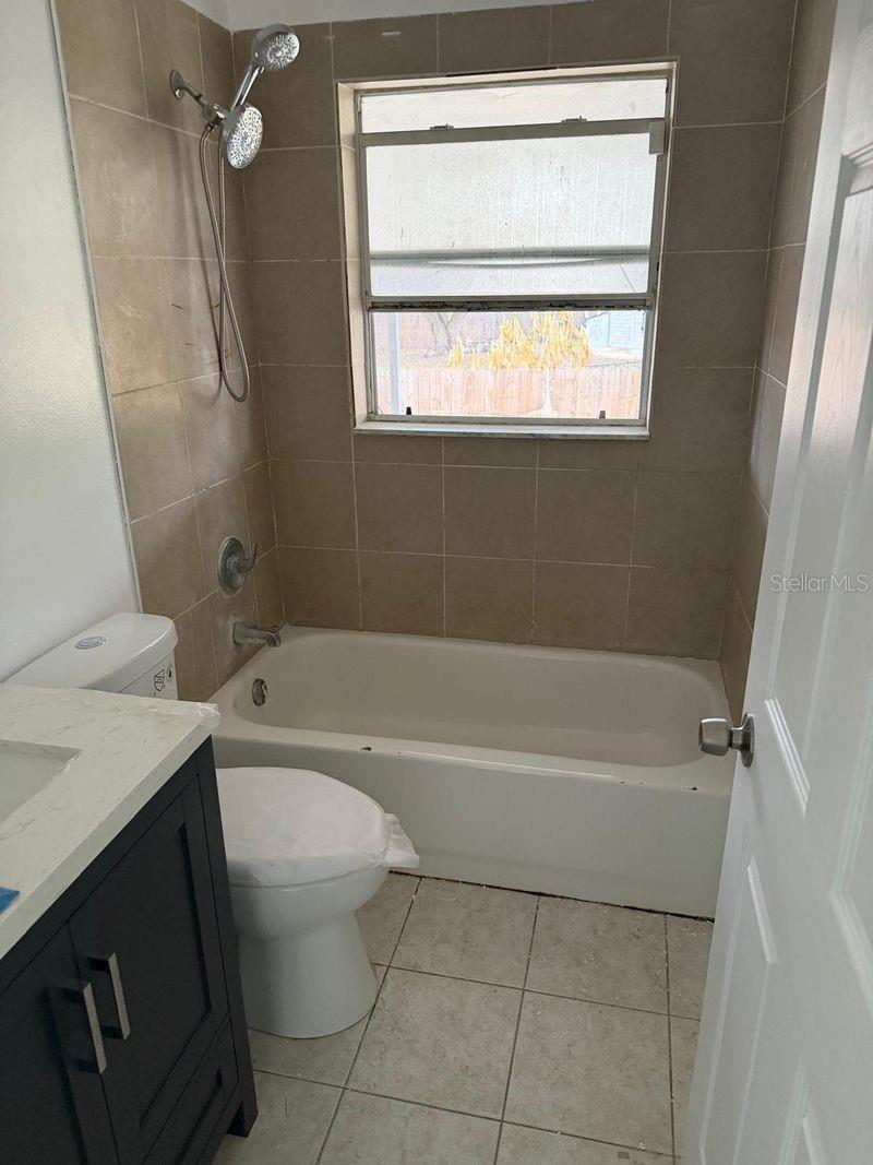 Image 13 of 20 For 13875 Glasser Avenue