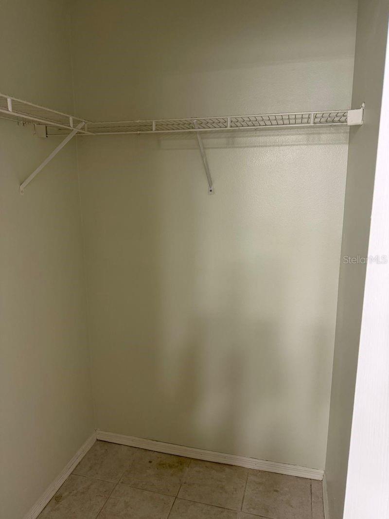 Image 18 of 20 For 13875 Glasser Avenue