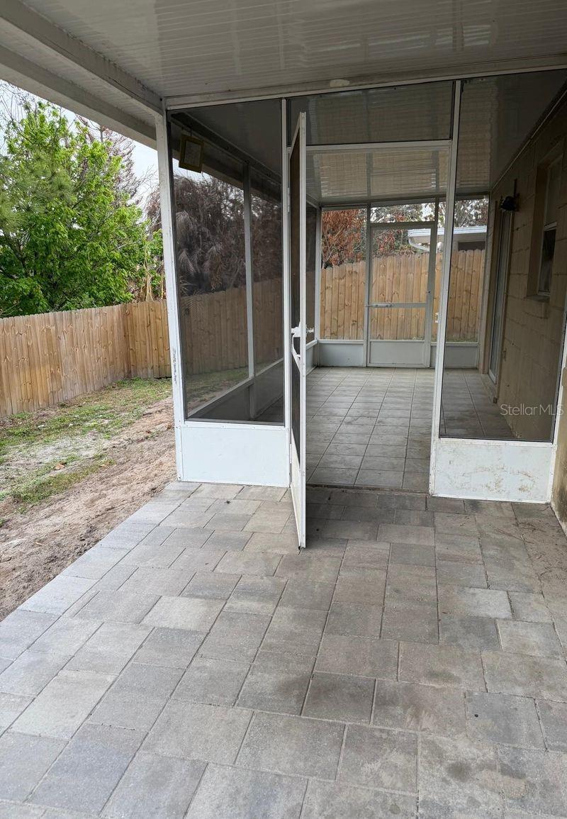 Image 20 of 20 For 13875 Glasser Avenue