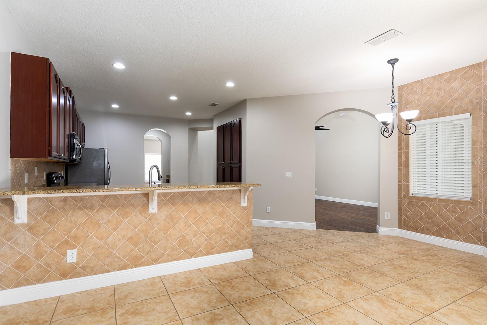 Image 13 of 43 For 2585 Turtlehead Cove