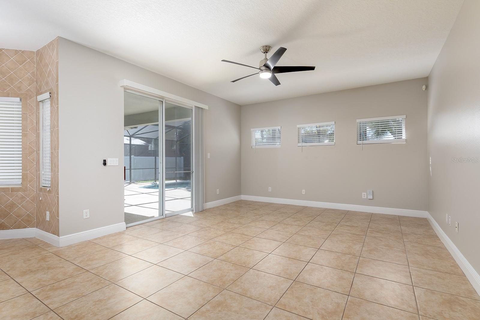 Image 16 of 43 For 2585 Turtlehead Cove