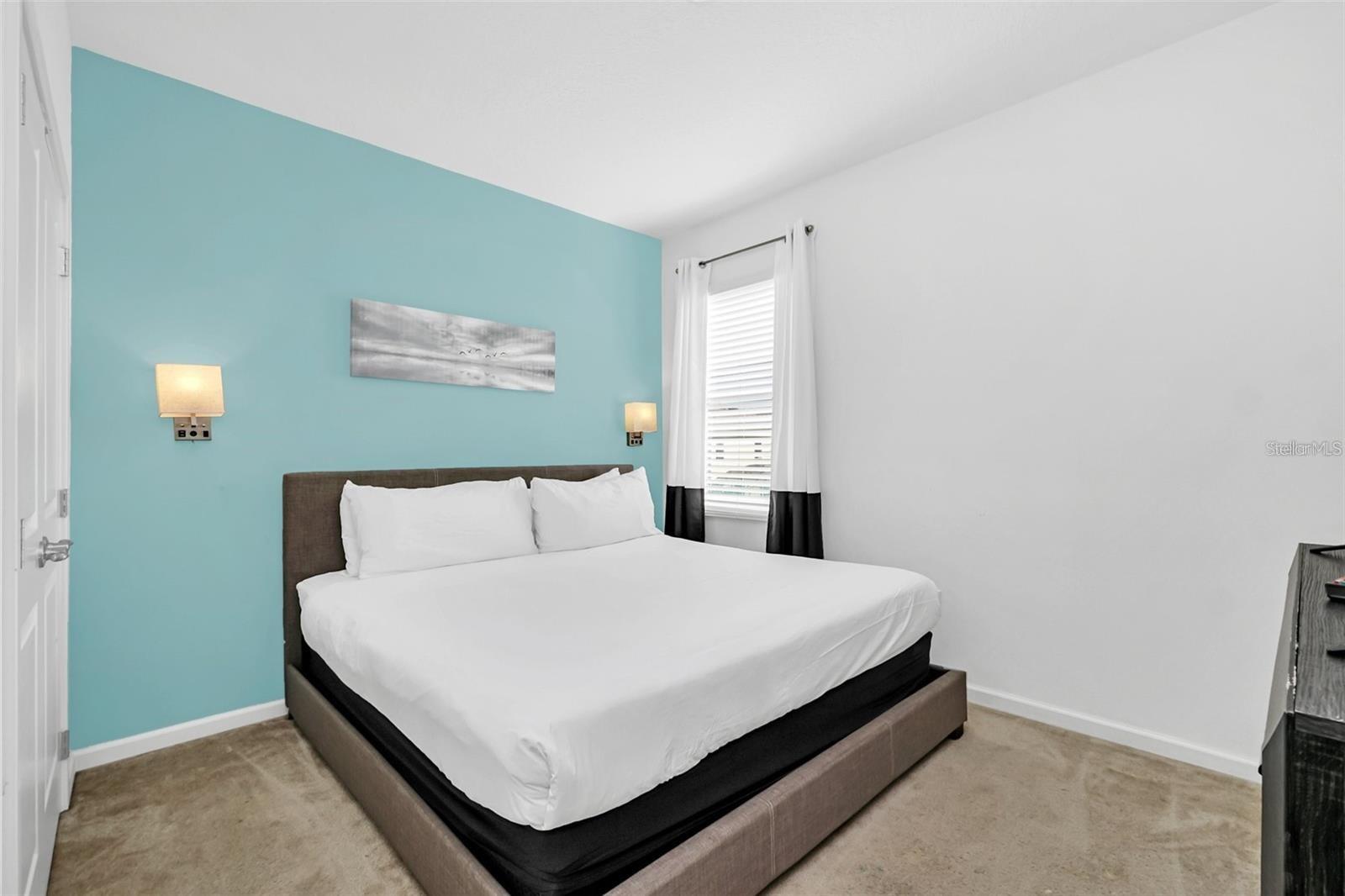 Image 19 of 45 For 4486 Monado Drive