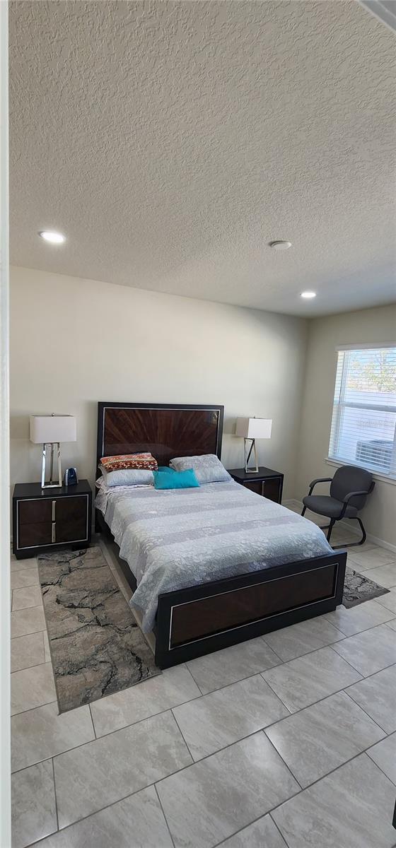 Image 12 of 38 For 1823 Spring Shower Cir