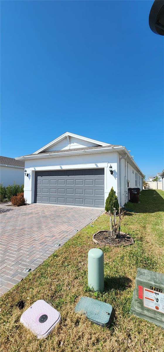 Image 33 of 38 For 1823 Spring Shower Cir