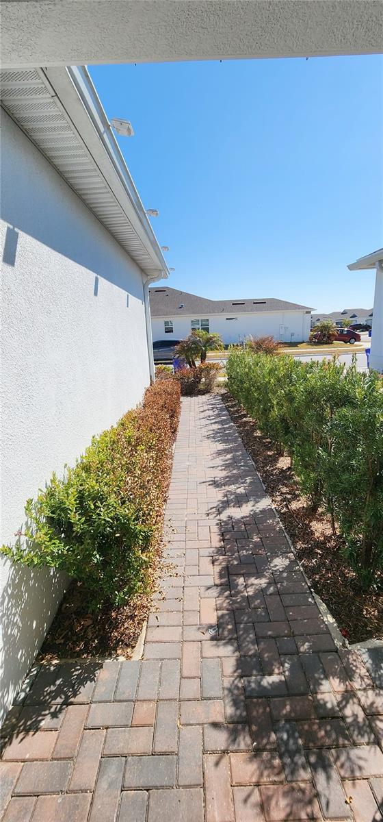 Image 35 of 38 For 1823 Spring Shower Cir