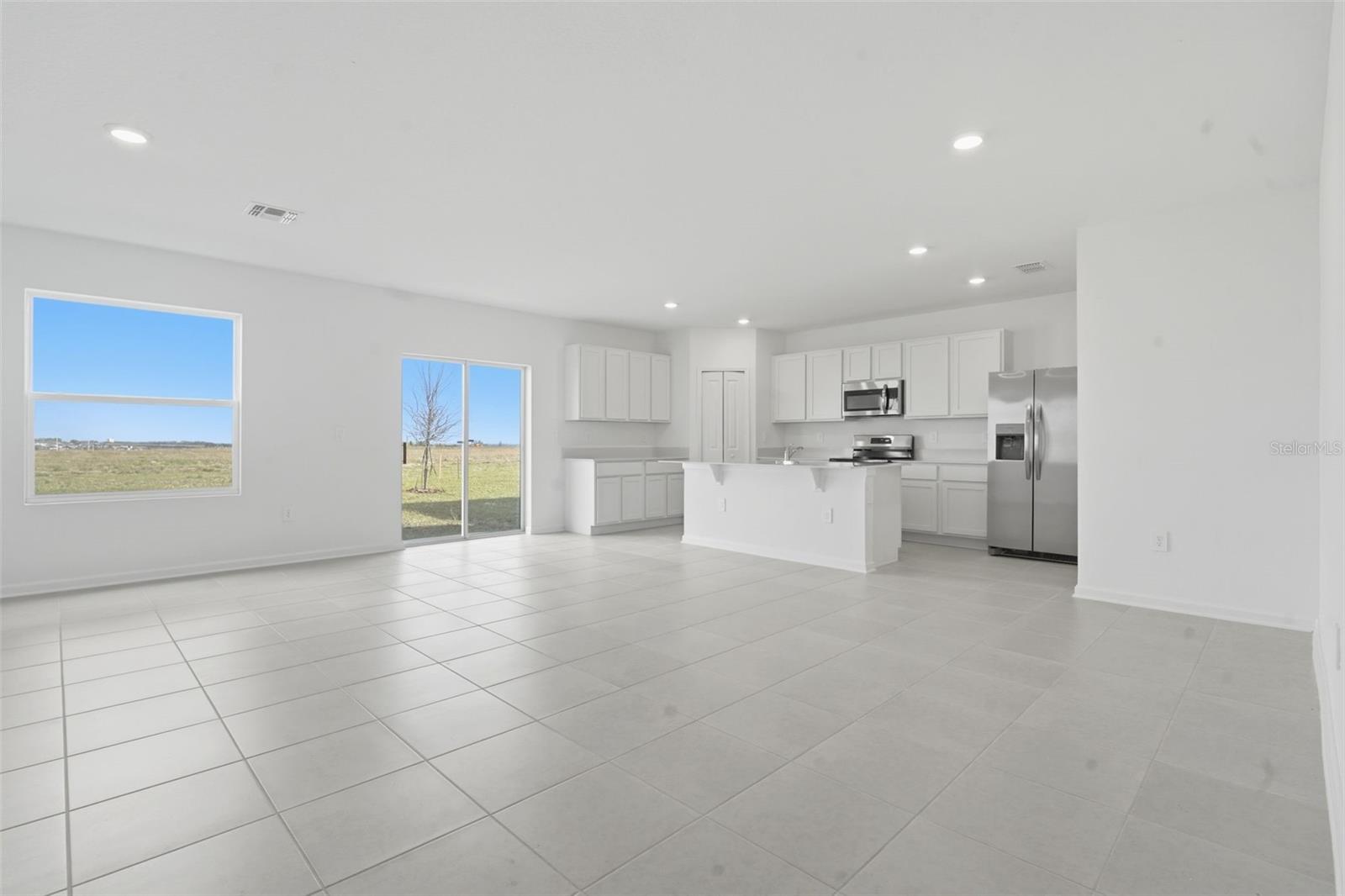 Image 14 of 53 For 2756 Lookout Ridge Road