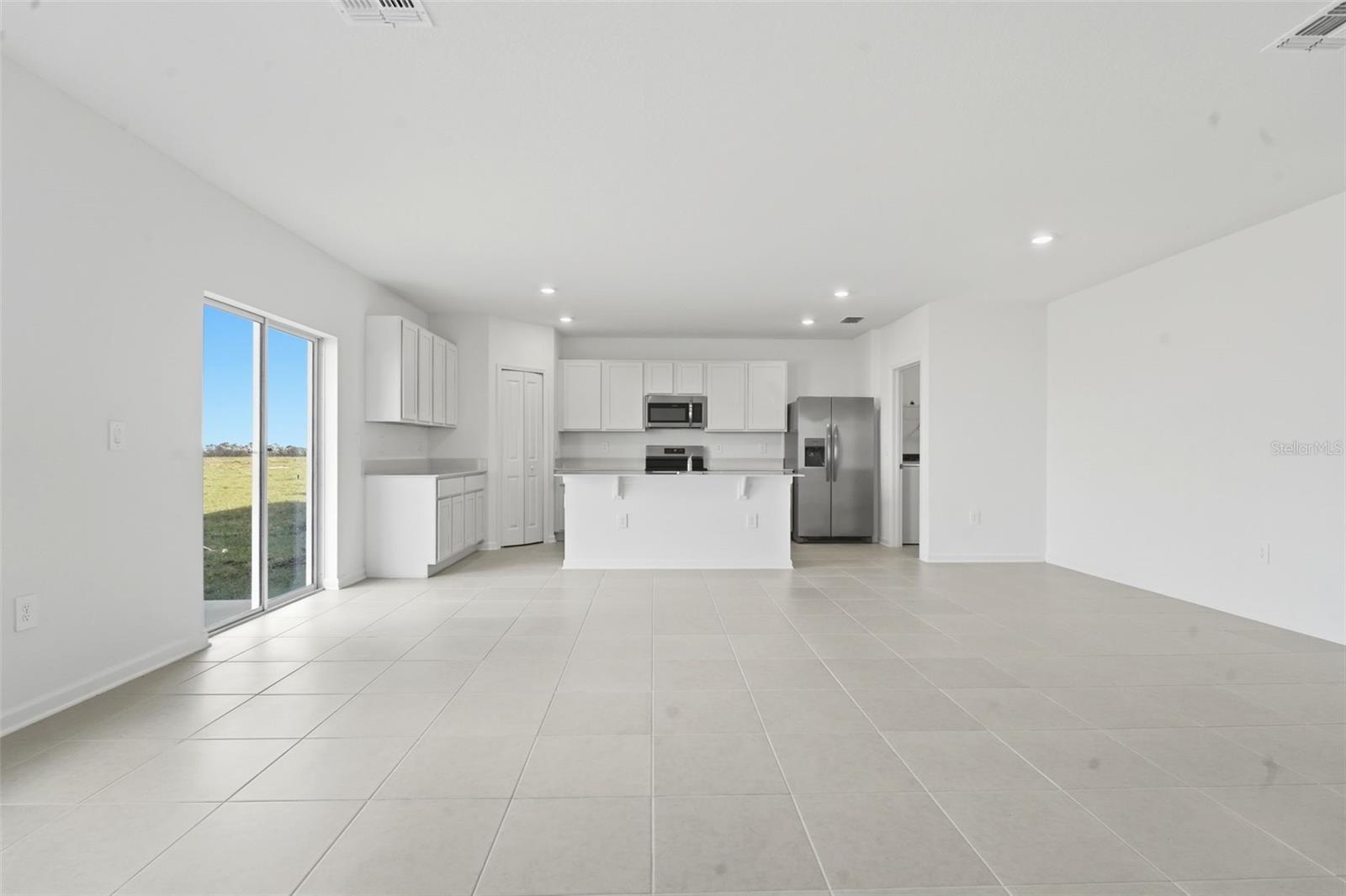 Image 18 of 53 For 2756 Lookout Ridge Road