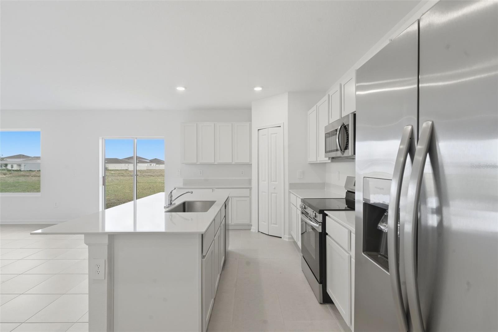 Image 20 of 53 For 2756 Lookout Ridge Road