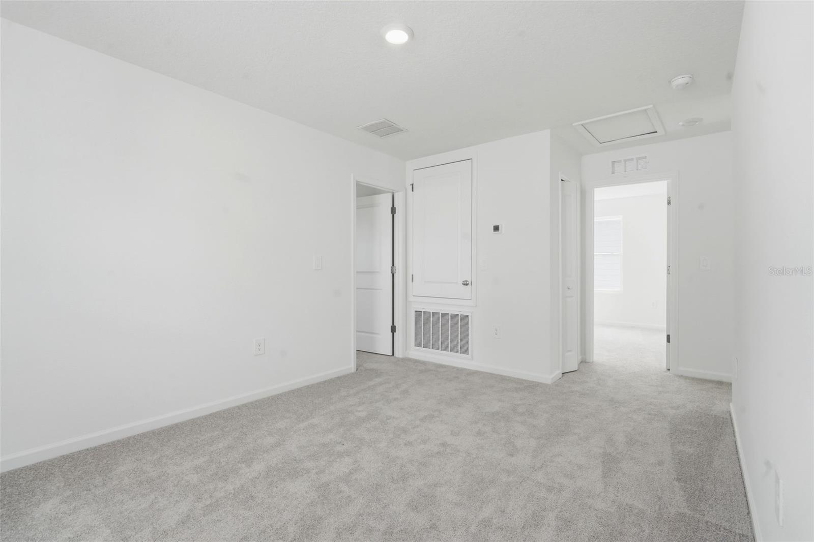 Image 22 of 53 For 2756 Lookout Ridge Road