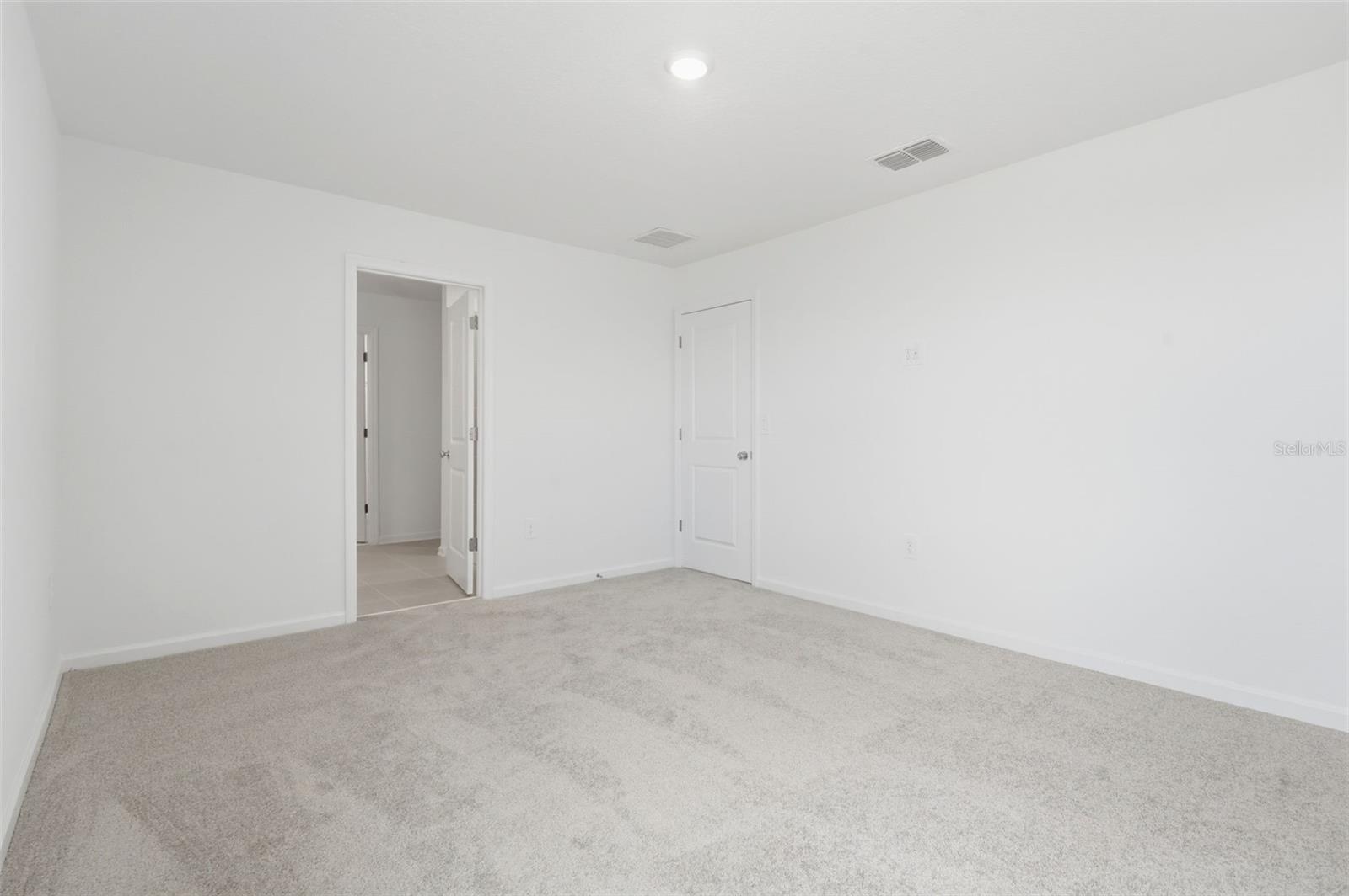 Image 28 of 53 For 2756 Lookout Ridge Road