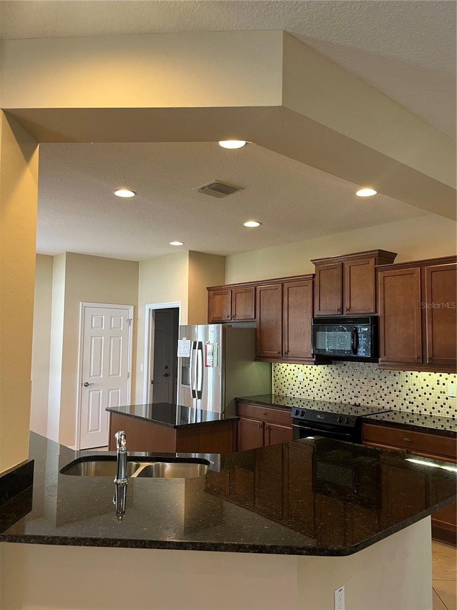 Image 6 of 44 For 374 Salt Marsh Lane