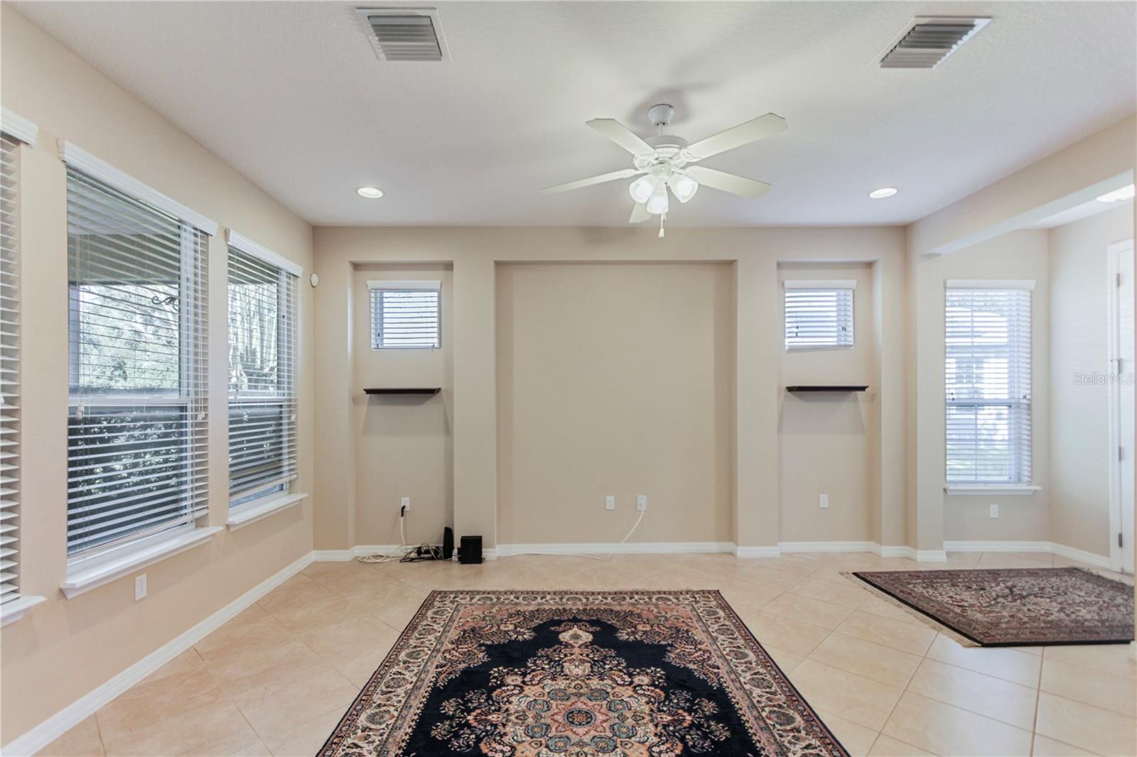 Image 7 of 44 For 374 Salt Marsh Lane