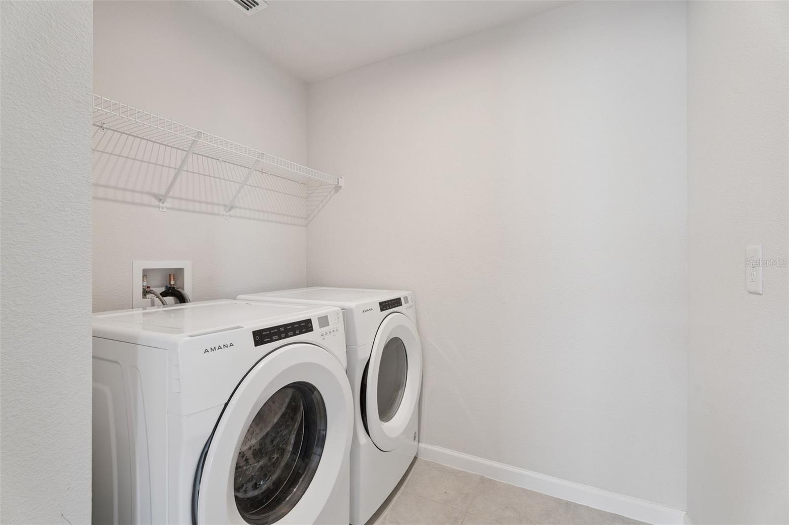 Image 27 of 37 For 6072 Glory Bower Drive