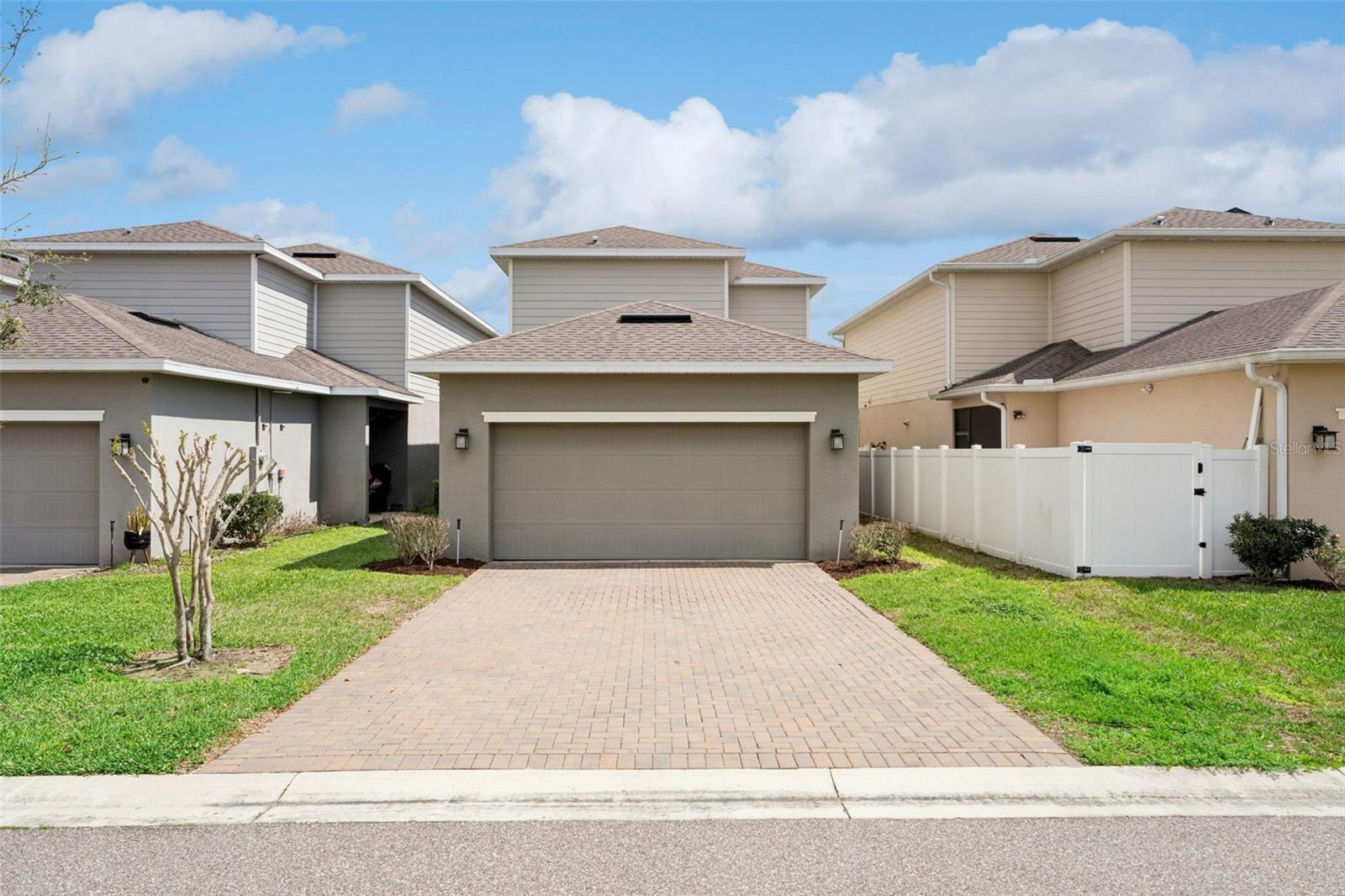 Image 29 of 37 For 6072 Glory Bower Drive