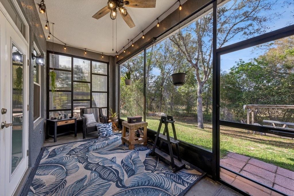 Image 12 of 32 For 1405 Winterville Street