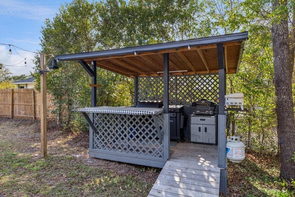 Image 18 of 32 For 1405 Winterville Street