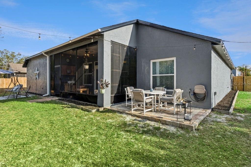 Image 27 of 32 For 1405 Winterville Street