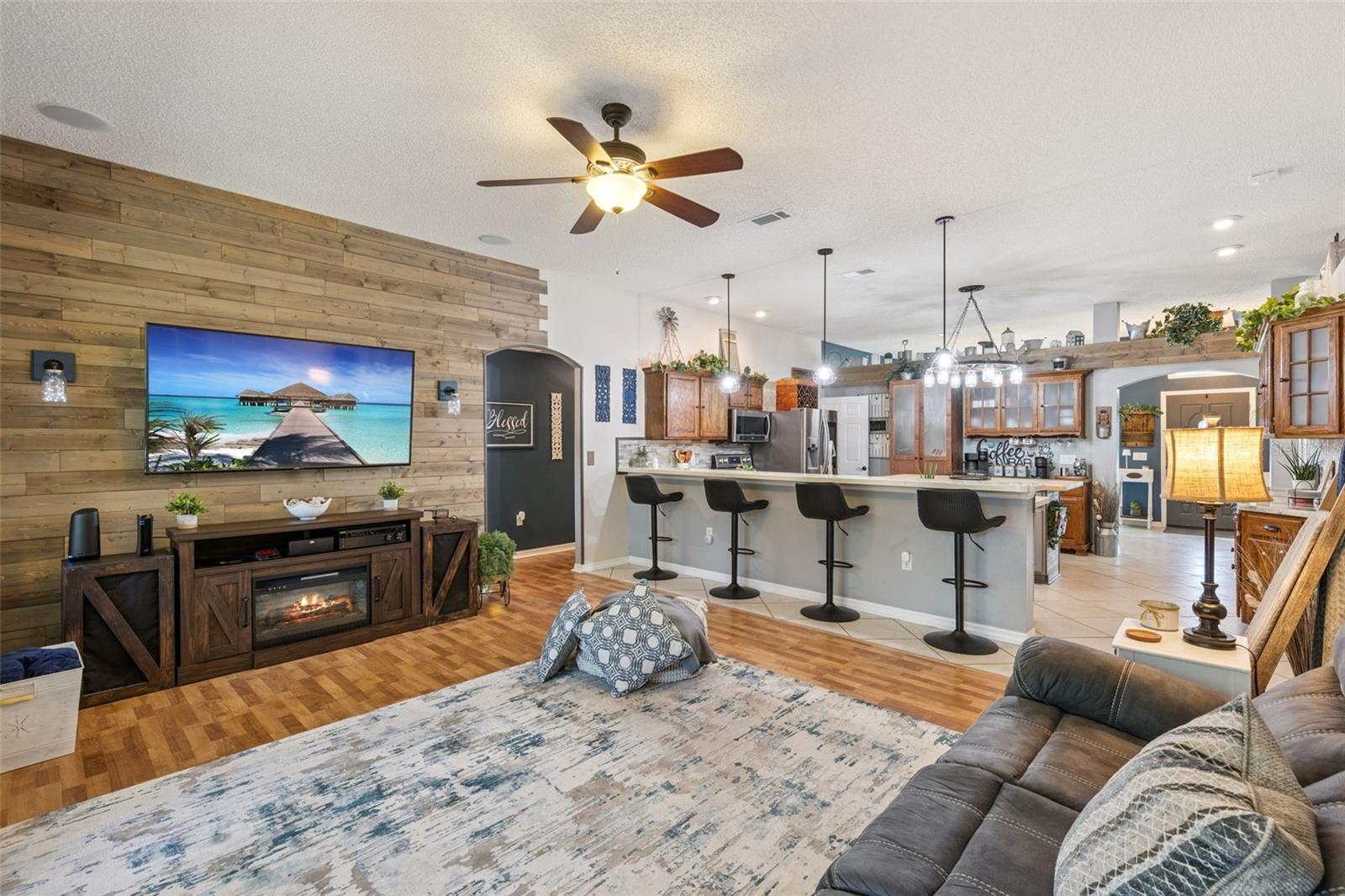 Image 4 of 32 For 1405 Winterville Street