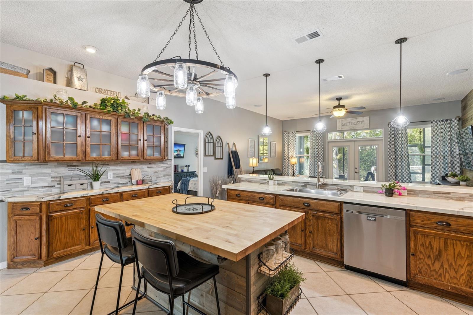 Image 5 of 32 For 1405 Winterville Street