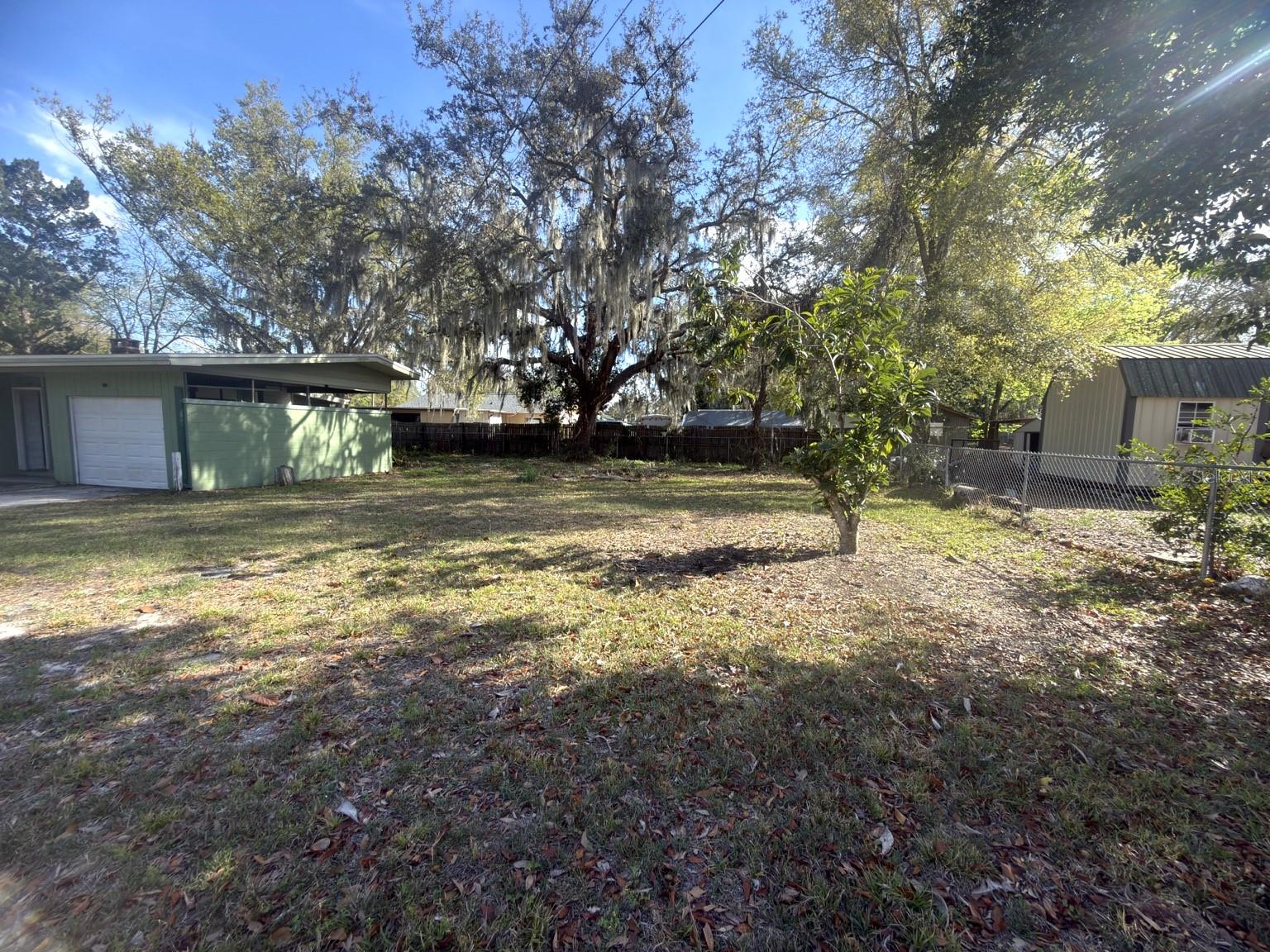 Image 2 of 30 For 2103 Vine Street