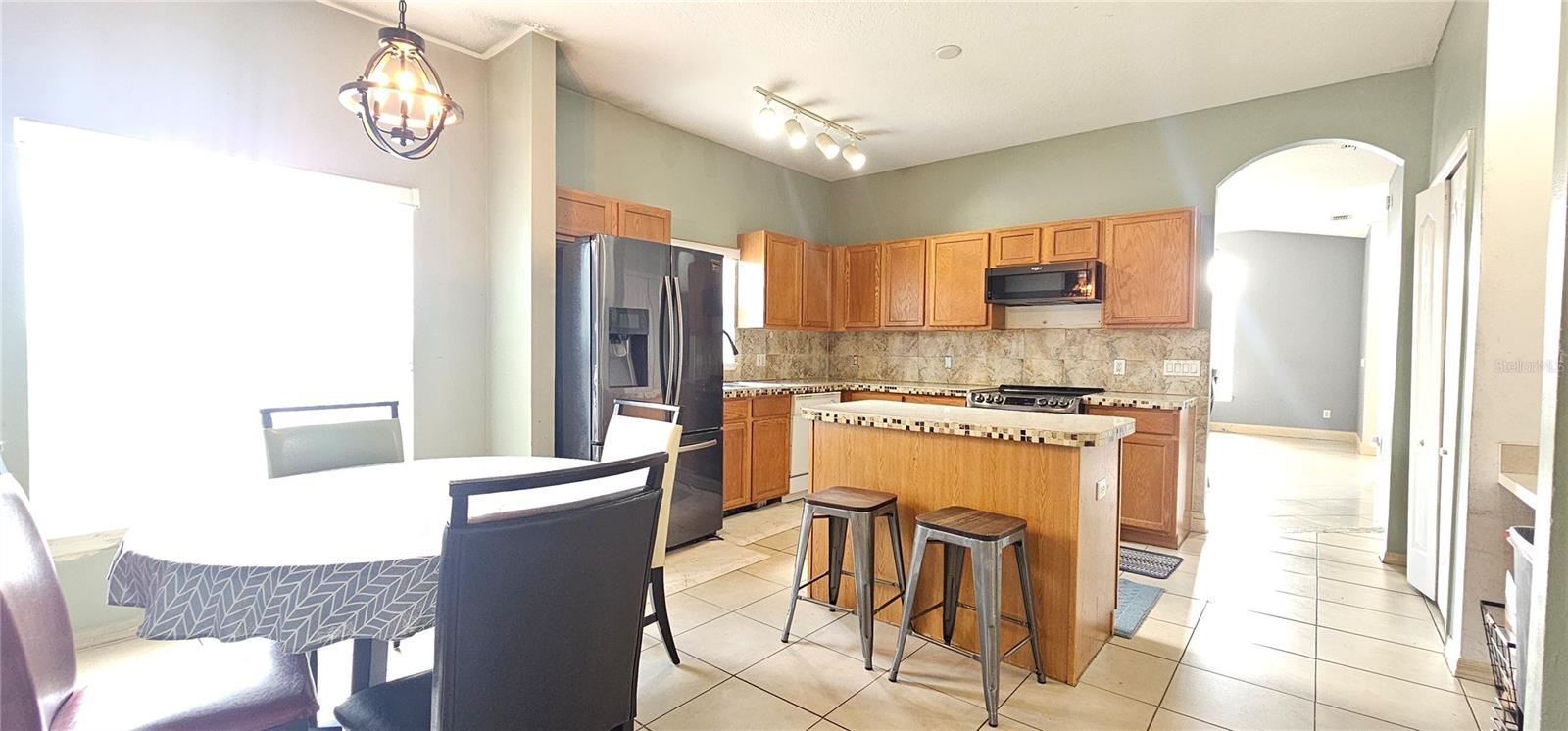 Image 7 of 29 For 10927 Leader Lane