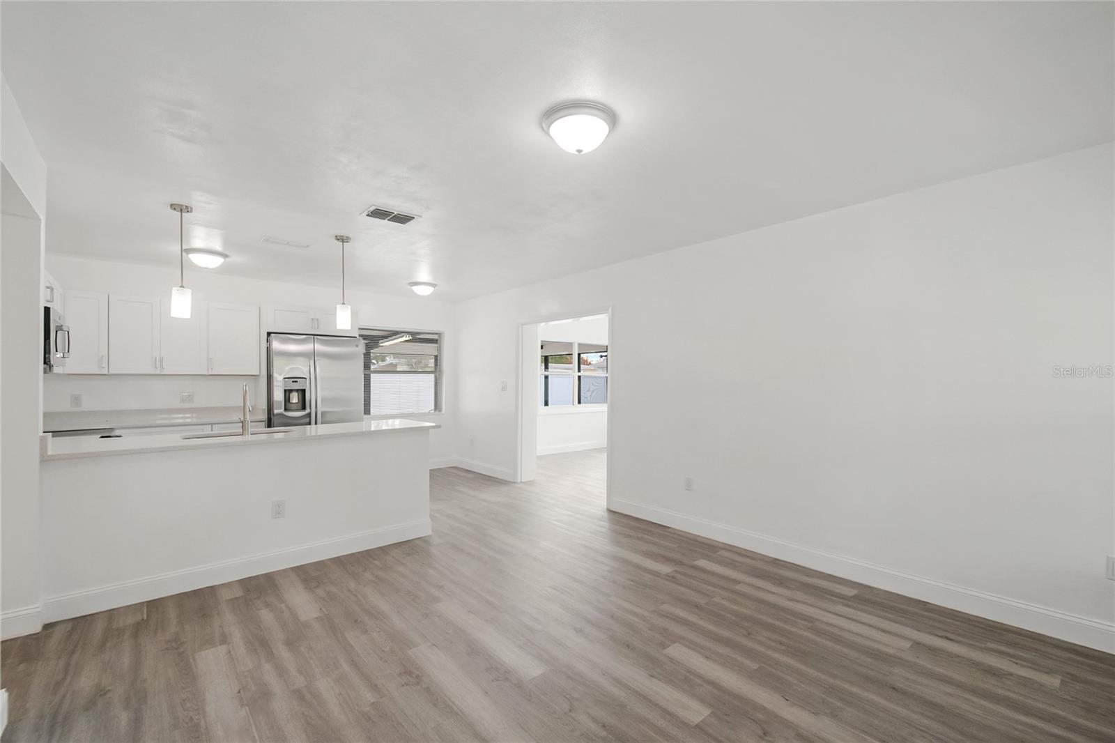 Image 8 of 48 For 2924 Atlanta Avenue