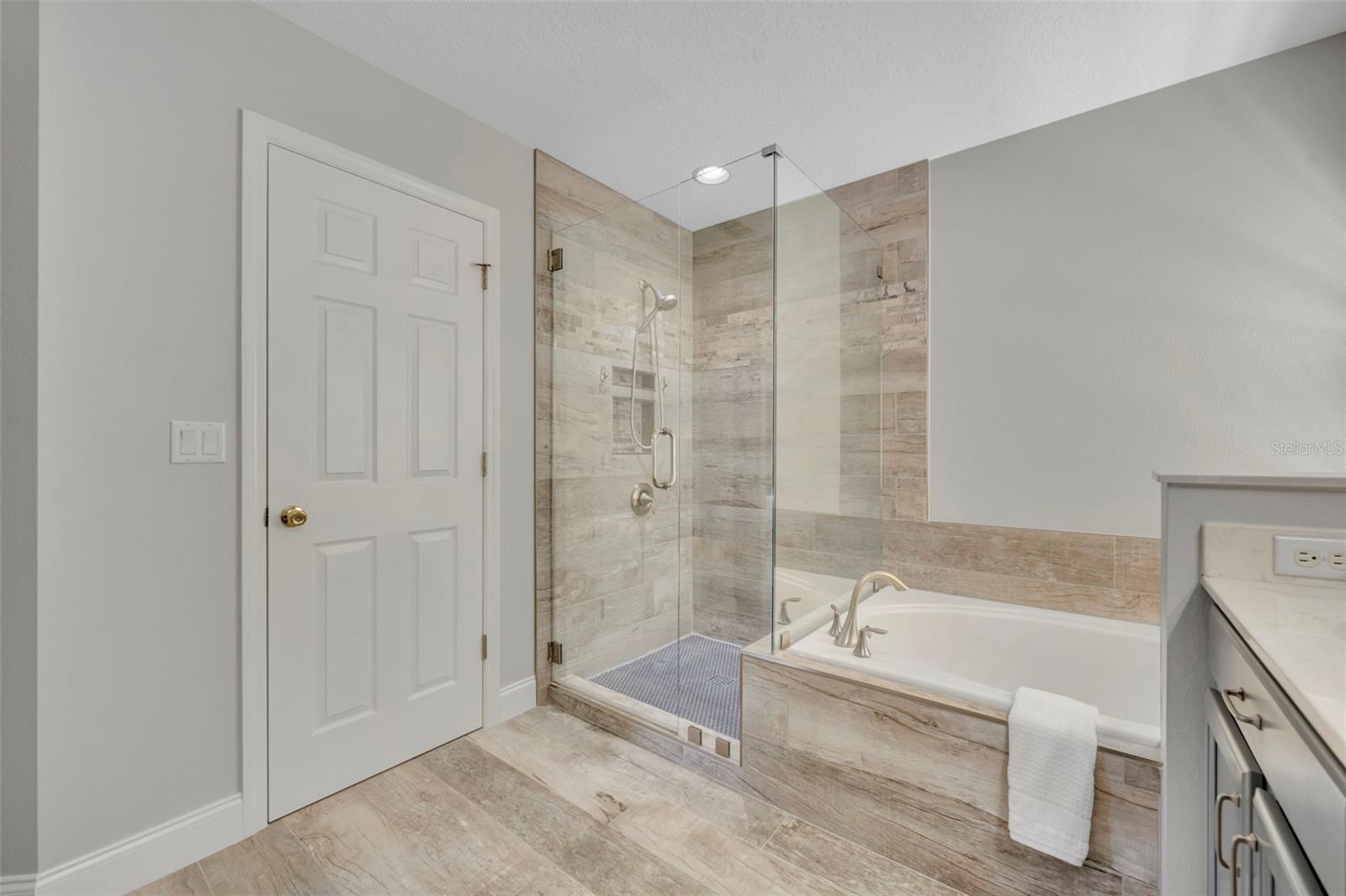 Image 34 of 61 For 13431 Early Frost Circle