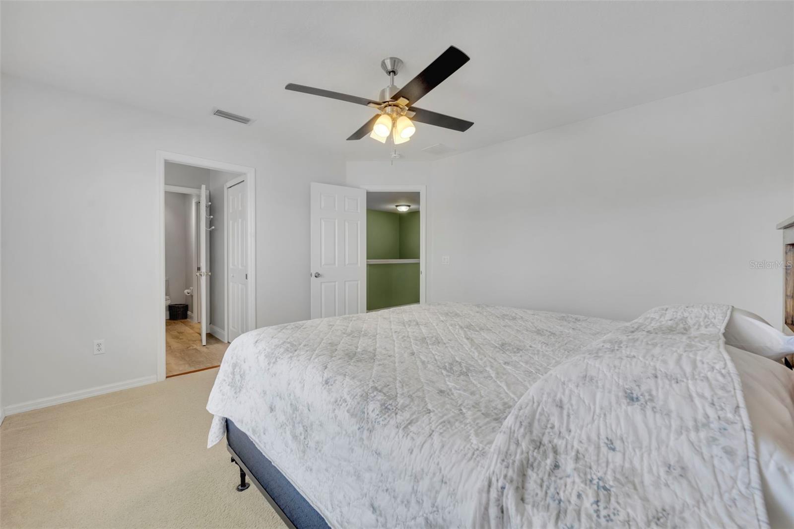 Image 37 of 61 For 13431 Early Frost Circle