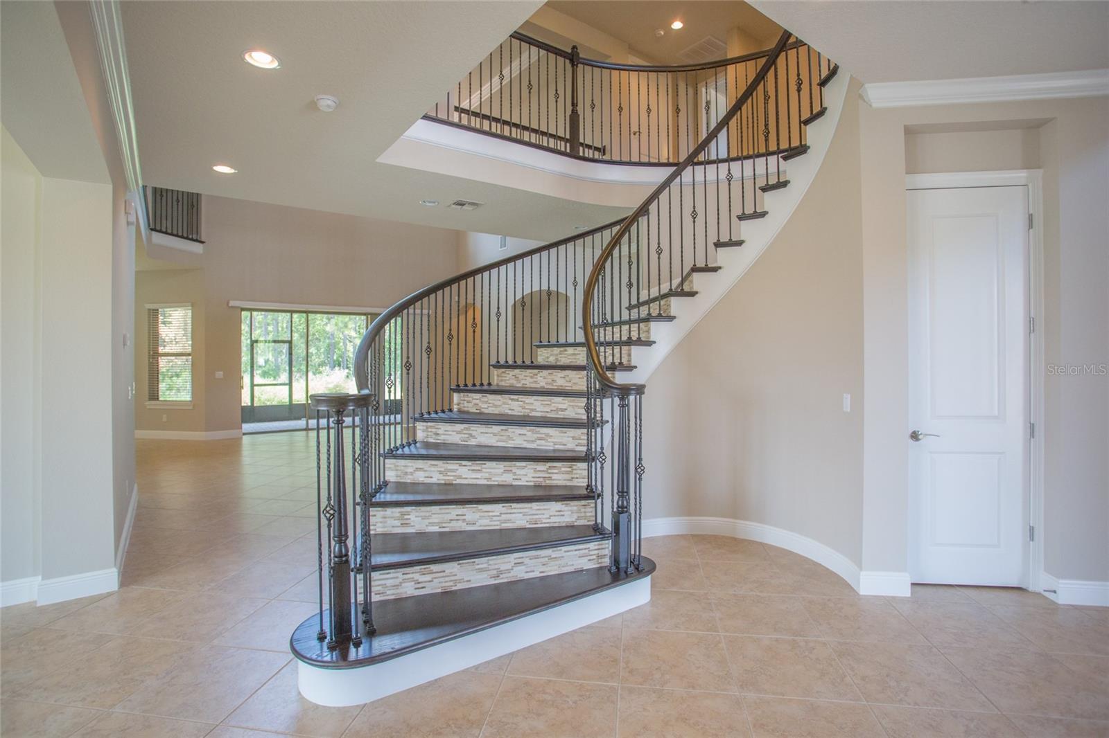 Image 3 of 35 For 11712 Savona Way