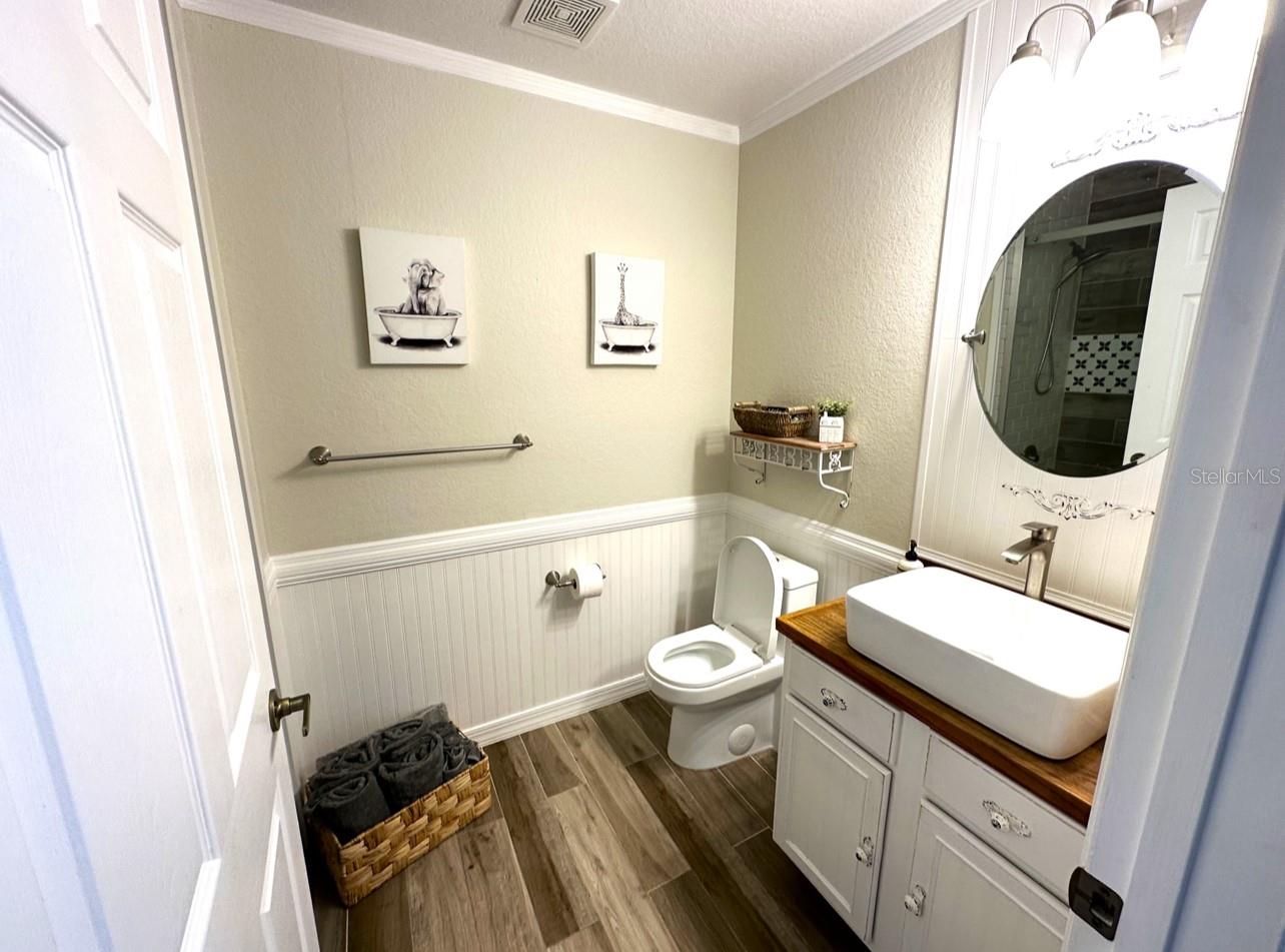 Image 14 of 19 For 4006 Santa Maria Drive 105