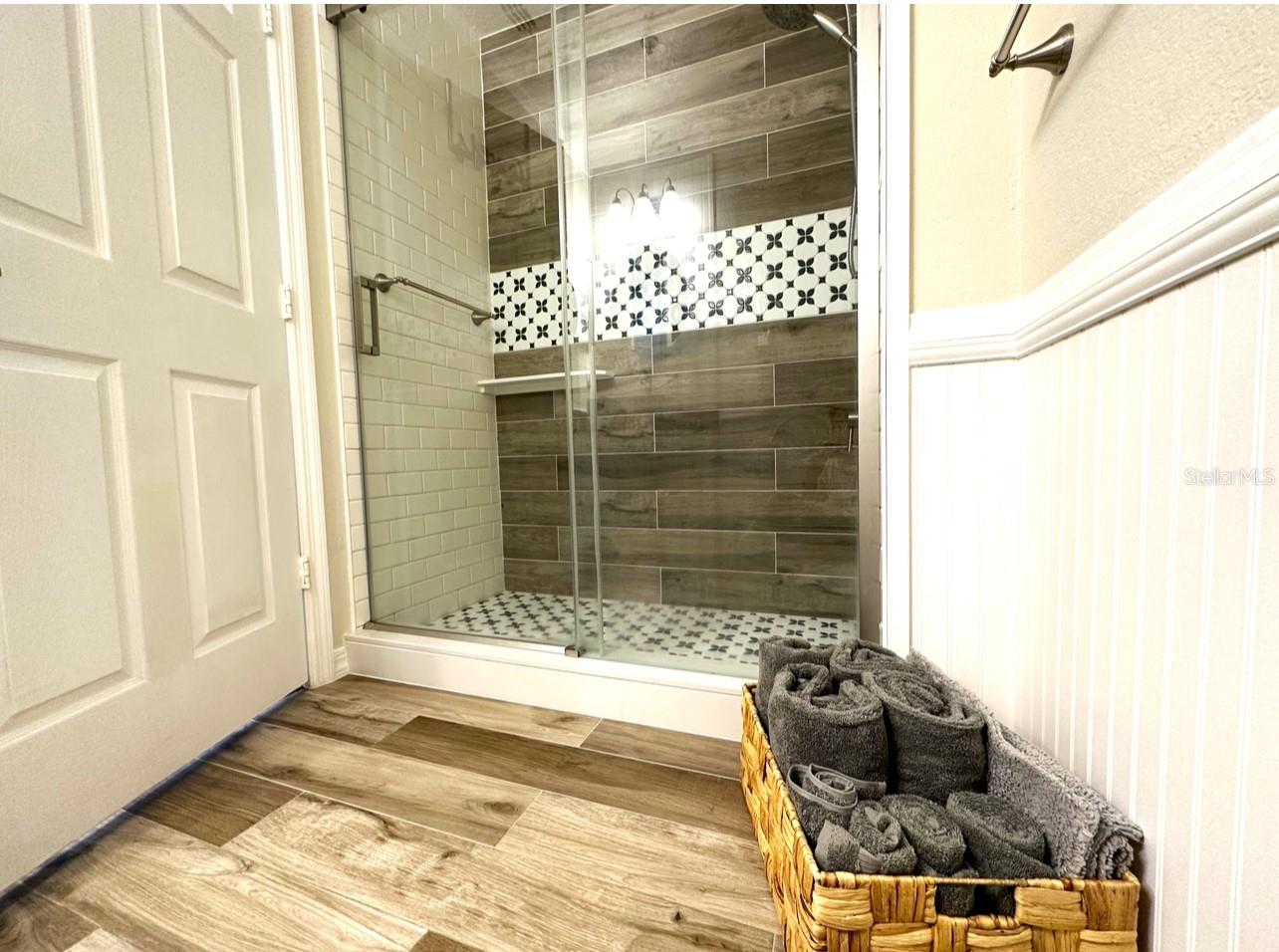 Image 15 of 19 For 4006 Santa Maria Drive 105