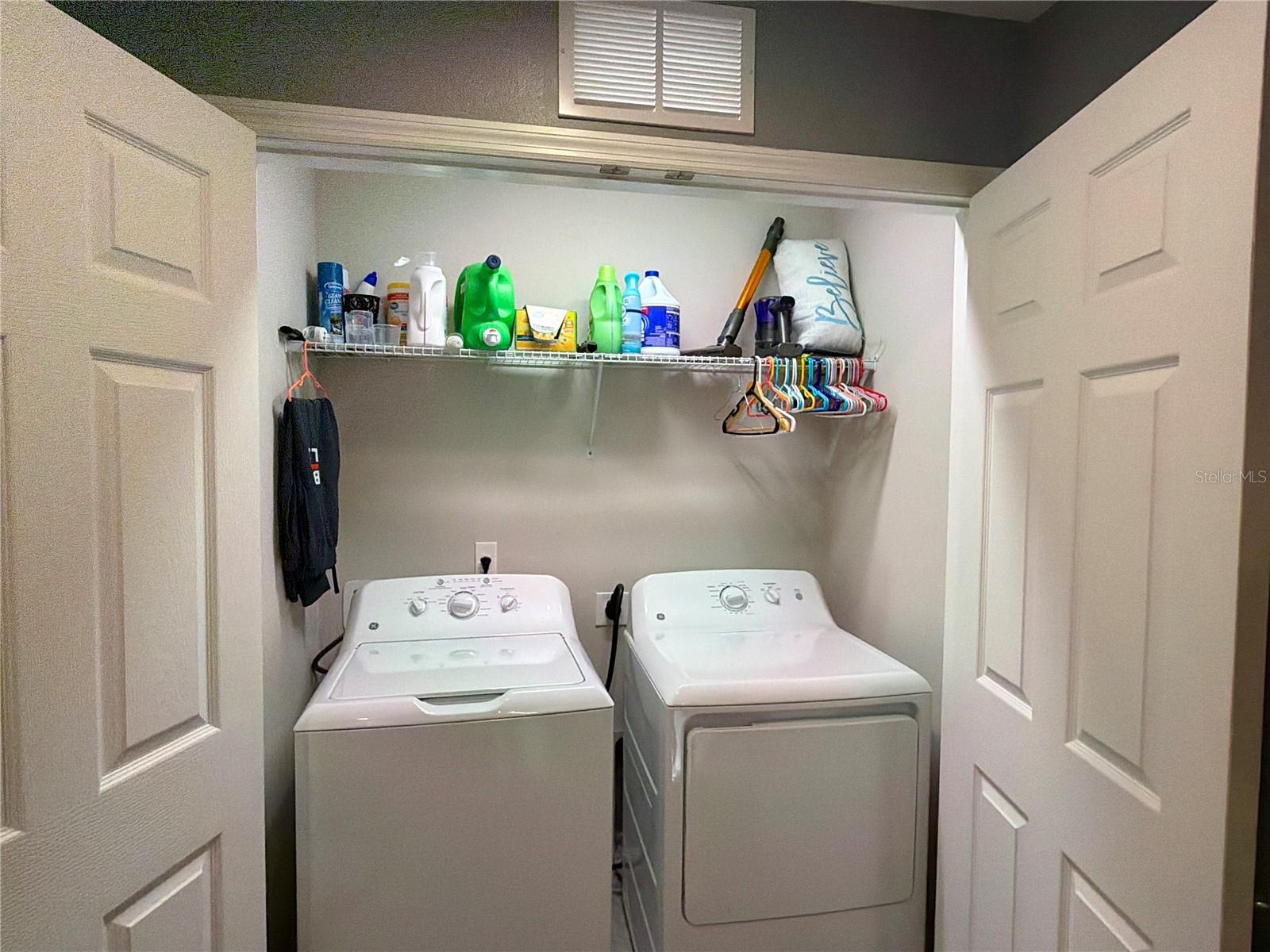 Image 23 of 36 For 2183 Crystal Bell Street