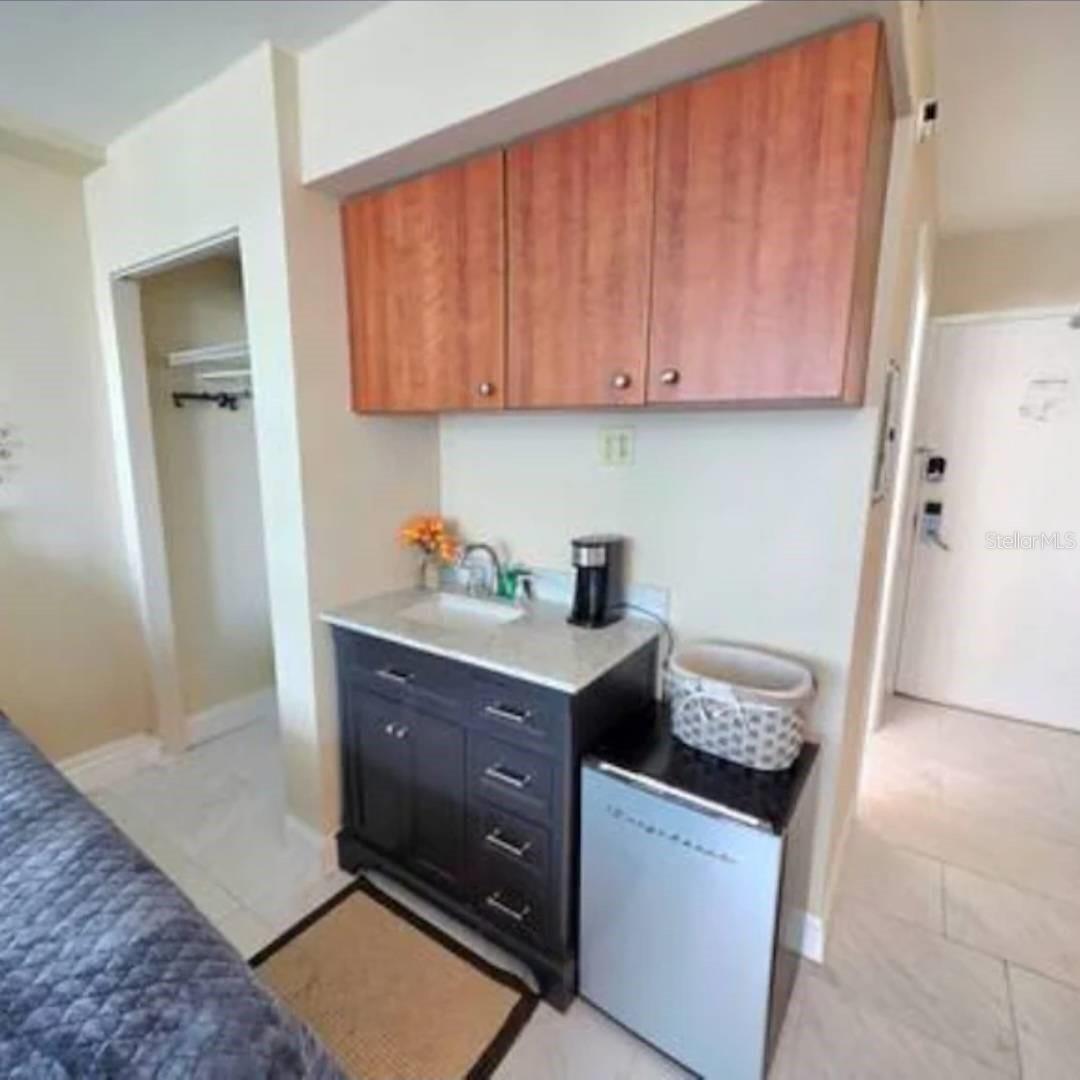 Image 5 of 25 For 1909 Atlantic Avenue 621