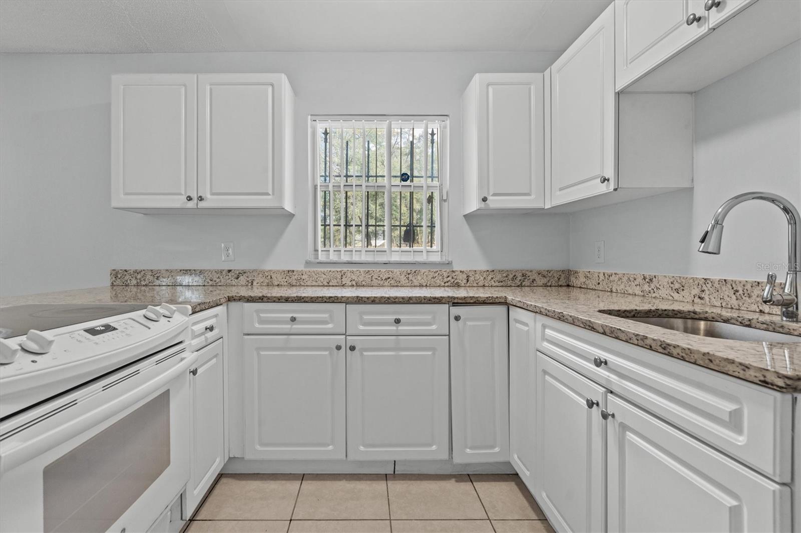 Image 14 of 27 For 1813 Grimke Avenue