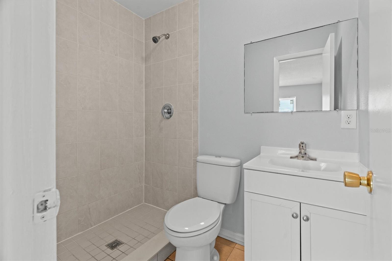 Image 19 of 27 For 1813 Grimke Avenue