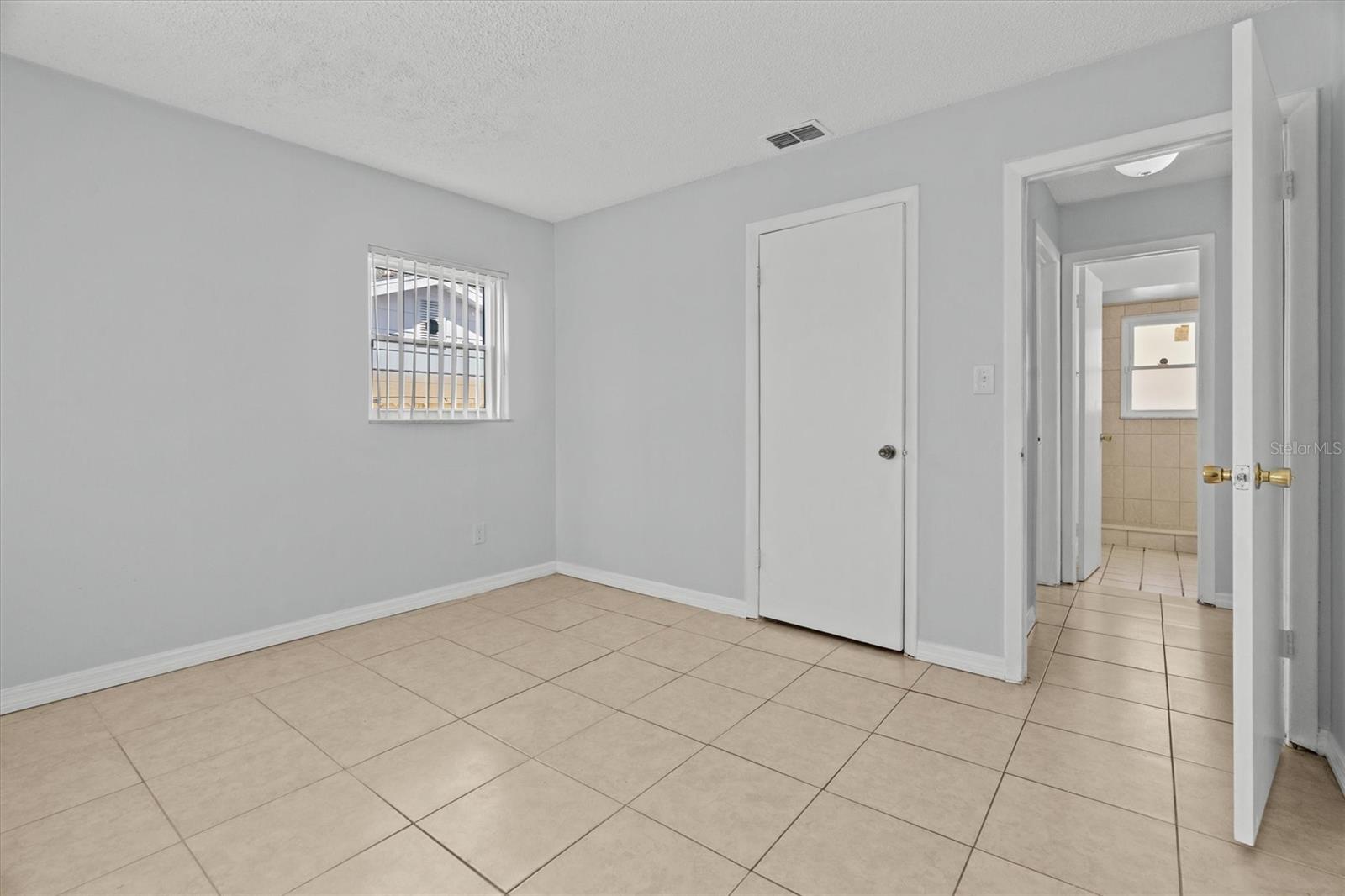 Image 21 of 27 For 1813 Grimke Avenue