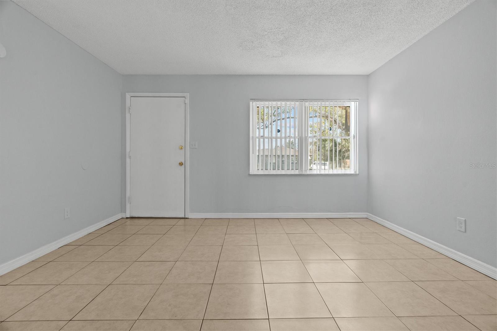 Image 6 of 27 For 1813 Grimke Avenue