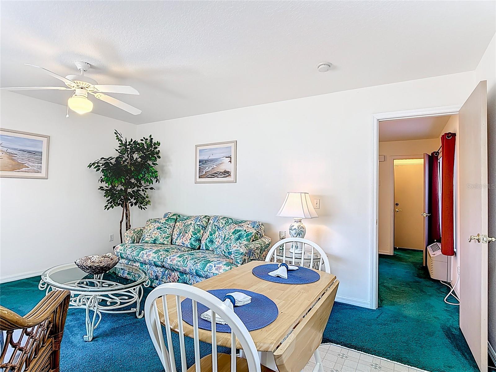 Image 32 of 40 For 565 Orchid Drive