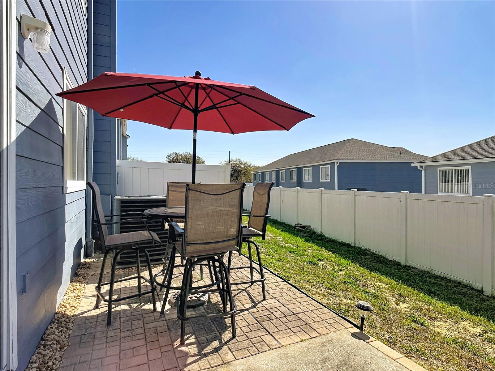 Image 36 of 40 For 565 Orchid Drive